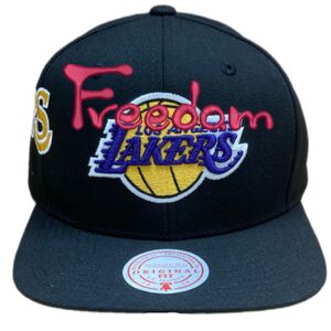 Mitchell&Ness NBA PLAYOFF WIN SNAPBACK LOS ANGELES LAKERS【本体価格(税抜)￥4,490】 サムネイル